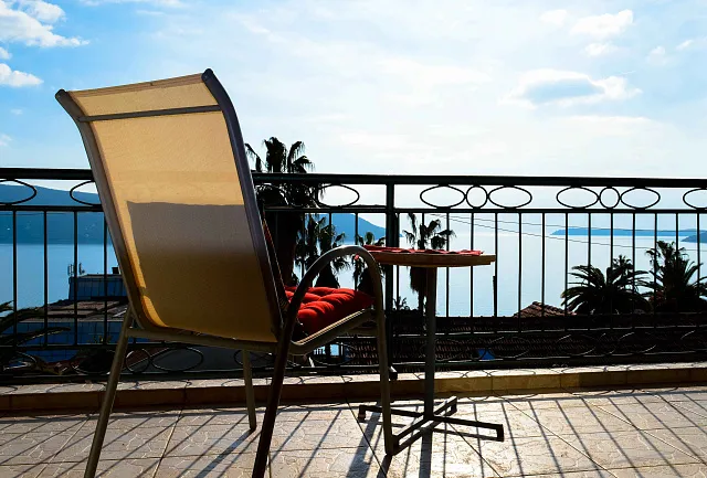 House in an excellent location in Herceg Novi — photo 12